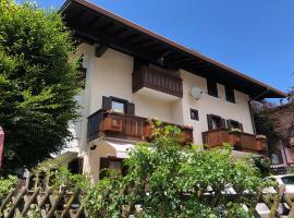 Villa Tisot, hotel u gradu Siror