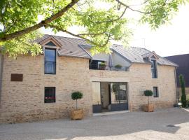 La Grange aux Ecureuils, apartment in Levernois