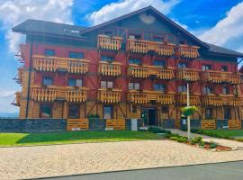 Apartman I104 Velka Lomnica Golf Resort, resort em Veľká Lomnica