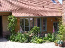 Gîte des Hortillonnages, hotel in Camon