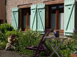Gîte Chez Dimanche, hotel i Essert