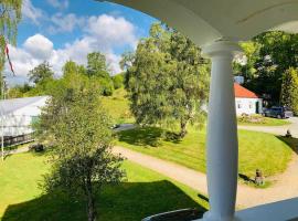 Moldegaard Farmhouse - Apartment B, hótel með bílastæði í Moldegard