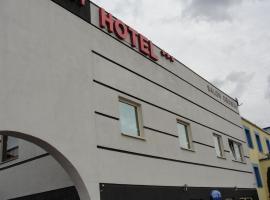 Hotel Sunny, hotel v Poznani