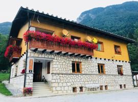 House Berdnik, guest house in Stahovica