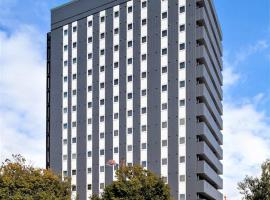 Hotel Route-Inn Higashihiroshima Saijo Ekimae, hotell sihtkohas Higashihiroshima