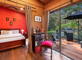 Noosa Hinterland Retreat, hotel que aceita pets em Tinbeerwah