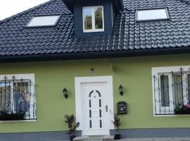 Ferienhaus "Platzhirsch", hotel v destinaci Hollenstein an der Ybbs
