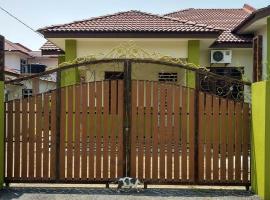 TokWan PCB Homestay, παραλιακή κατοικία σε Kota Bharu