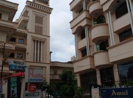 HOTEL HAIFA, kh&aacute;ch sạn ở Varanasi