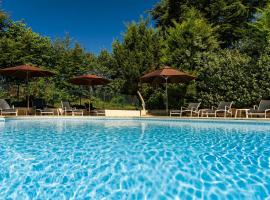 Hôtel Restaurant du Château de la Tour, ξενοδοχείο σε Béguey