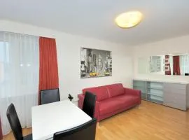 2BR flat in city center - Crown 2