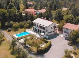 Guest House Surina
