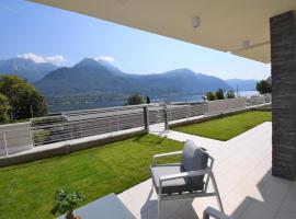Appartamento Fiordaliso Bellagio Wild Flowers - HOT TUB, hotell i Onno