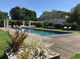 Le Pavillon du Château, Hôtel & SPA, hotel a Revel