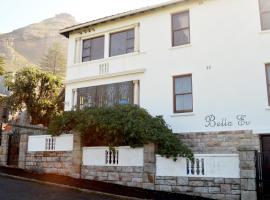 Bella Ev Guest House, hotel in Muizenberg