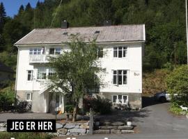 Josygaard, hotel in Austefjorden