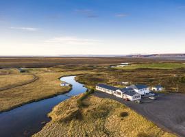 Skulagardur Country Hotel: Garður şehrinde bir otel