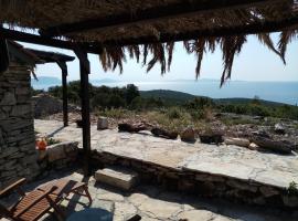 Pirate's Nest Stone House: Korčula şehrinde bir kır evi
