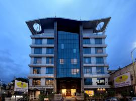 Incredible One Hotel，位于Secunderabad的酒店