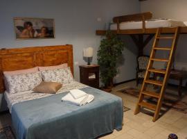 LA BRIGATA APARTMENTS Suite Room, hotelli Cavallino-Treportissa