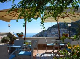 La Soffitta Sul Mare, Hotel in Vietri