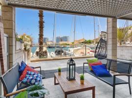 Lagoon Water Front Suite, hotel en Herzliya
