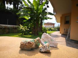 B&B Esmeralda, hotel a Arco