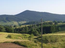 Maisons du Père Paille, pet-friendly hotel in Usclades