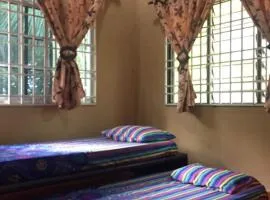 Homestay Cikgu Sungai Batu Besi