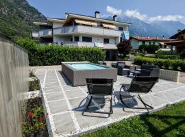 VALCHIAVENNA - B&B - Affittacamere - Guest House - Appartamenti - Case Vacanze - Home Holiday, hotel di Chiavenna