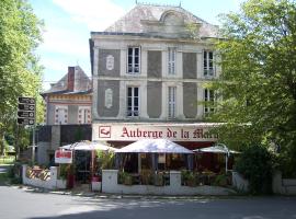 Auberge de la marquise: Arnac-Pompadour şehrinde bir otel