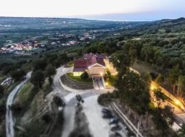 Agriturismo Tenuta Villa Catena, feriegård i Paglieta