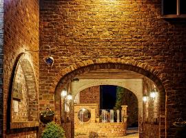 Loftsome Bridge Hotel, hótel í Wressell