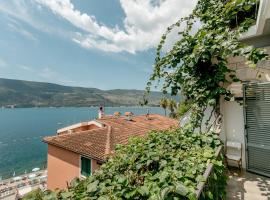 Boka Apartment 4, hotel a prop de Fortalesa Espanyola, a Herceg-Novi