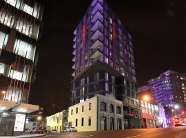 Ramada Suites Victoria Street West, hotelli Aucklandissa