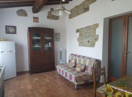 Agriturismo Mezzo Poggio, hotell sihtkohas Suvereto