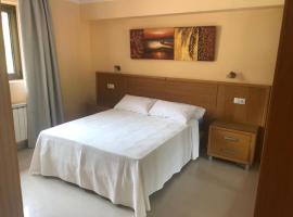 hotel la Ribera, hotel in Santianes