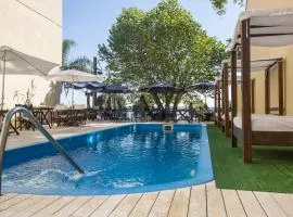 Hotel 4 estrellas en Colon Hotel 4 estrellas en Colon