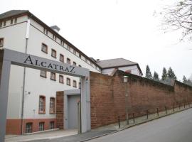 ALCATRAZ Hotel am Japanischen Garten, khách sạn ở Kaiserslautern