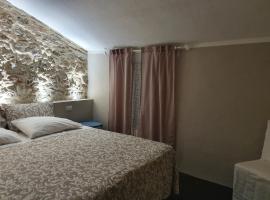 Lo scarabeo, hotel v destinaci Casale di Pari