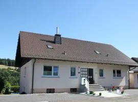 Ferienwohnung Abersfelder mit Balkon