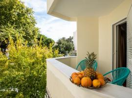 T3 Carcavelos by the sea - Cascais/Lisboa/Sintra, holiday rental in Lombos