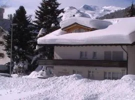 Casa Pramalinis - Manstein