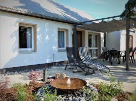 Haus Charenza 1, casa o chalet en Garz-Rügen