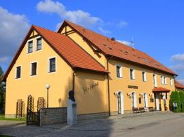 Noclegi u Eichendorffa, parkolóval rendelkező hotel Łubowice városában