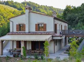 Ca`Rosei, hôtel avec parking à Monteciccardo