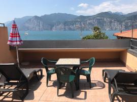 Stella Apartments, hotel a Malcesine