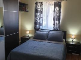 Apartment ,,The Mall Athens", hotel near Neratziotissa Railway Station, Athens