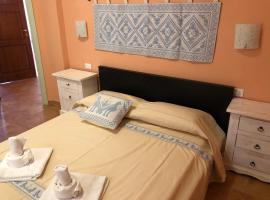 Sa Corti Antiga Apartment, hôtel à SantʼAntìoco