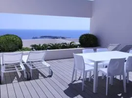 Design Apartment - Superb Seaviews - 70m2 - Large Terrace - Pool - No Extra Costs
